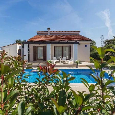 Feriehus Bonasera Šišan